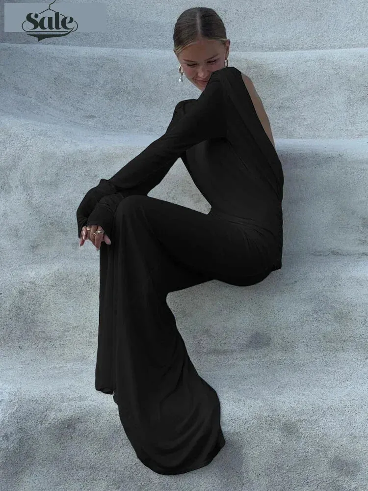 Chic Cowl-Back Maxi Gown for Formal Evenings