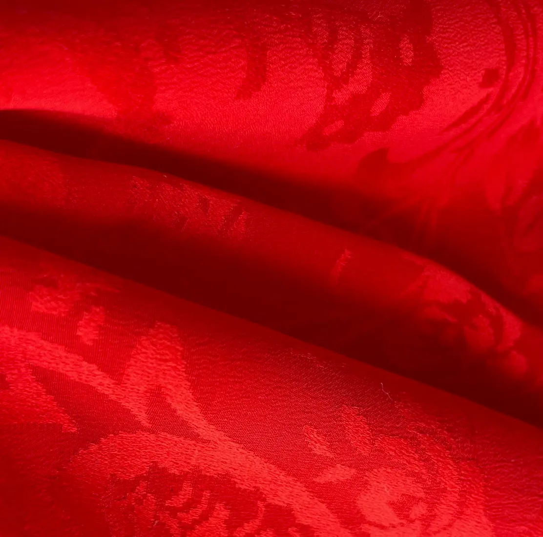 High-End Paisley Fire Engine Red Silk Jacquard (Made in Italy)