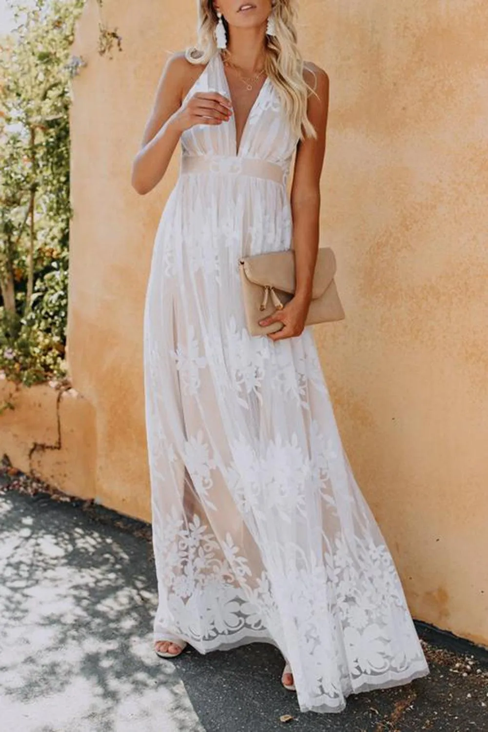 Lace Contrast Backless Spaghetti Straps Maxi Dress