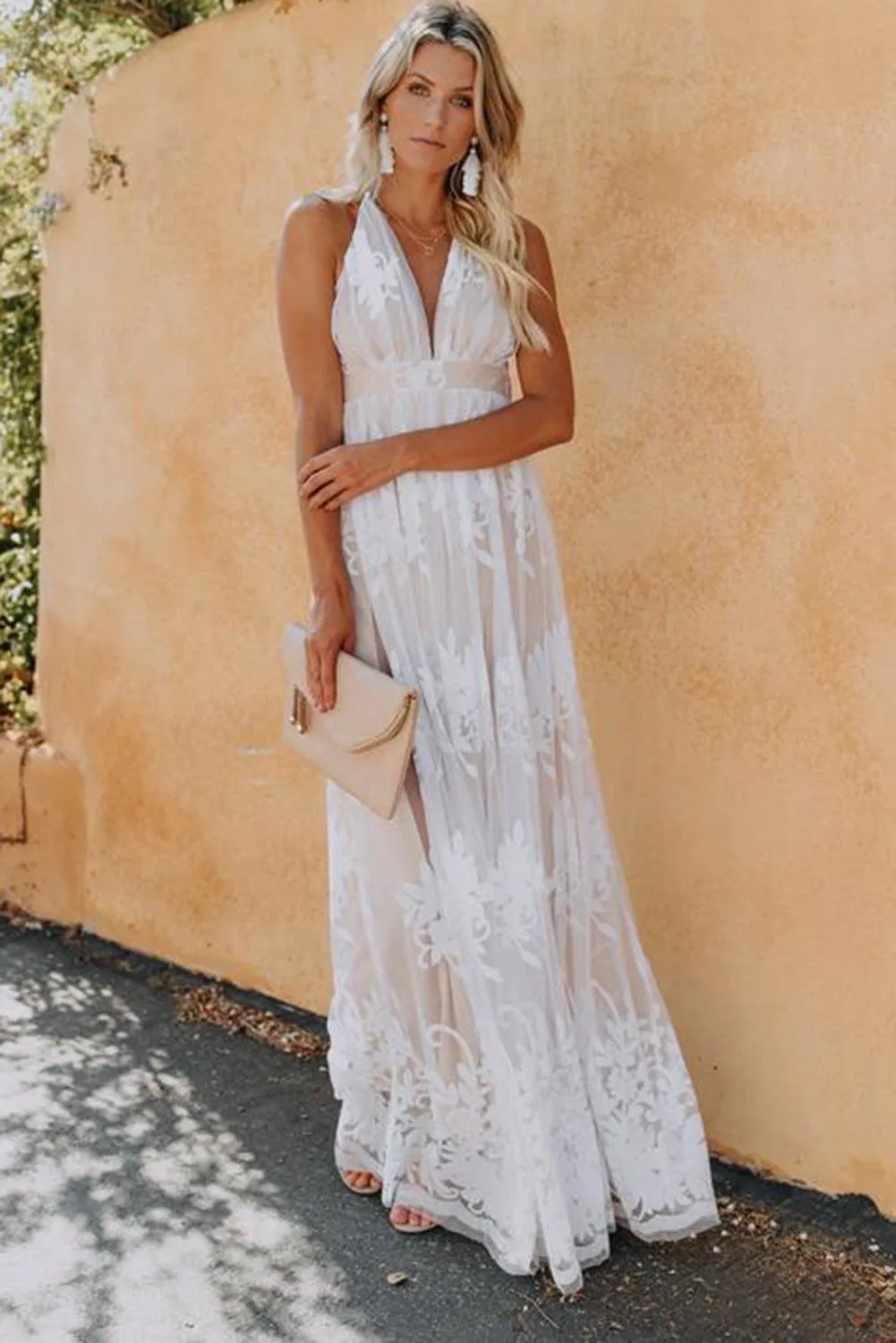 Lace Contrast Backless Spaghetti Straps Maxi Dress