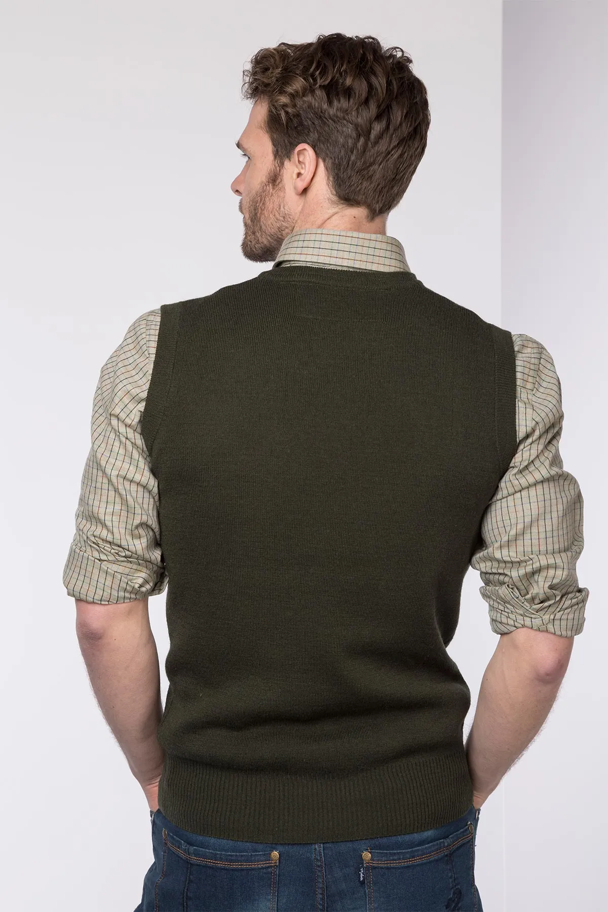 Men's Fine Knit V Neck Slipover Vest